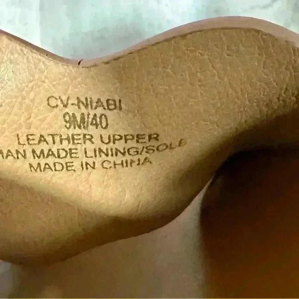 Crown Vintage Tan and gold sandals Size 9 ,40 - Picture 5 of 5